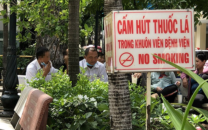 Tại Sao Không Nên Hút Thuốc Lá Ở Nơi Công Cộng