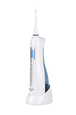 Máy tăm nước Procare KHD13 với thiết kế nhỏ gọn, dễ cầm nắm