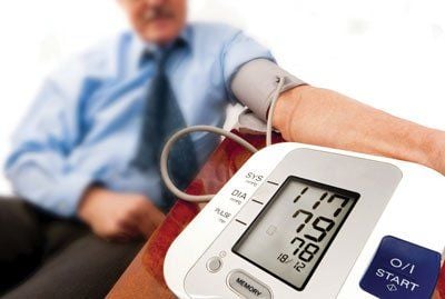 Máy đo và ghi lại chỉ số huyết áp không ổn định hàng ngày
