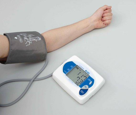 Hướng Dẫn Chi Tiết Cách Đo Huyết Áp Điện Tử Tại Nhà Hướng Dẫn Chi Tiết Cách Đo Huyết Áp Điện Tử Tại Nhà
