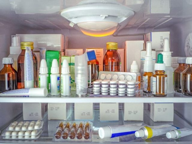 Bảo Quản Thuốc Nhỏ Mắt Trong Tủ Lạnh: Hướng Dẫn Chi Tiết