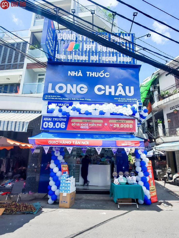 Đánh Giá Dịch Vụ Thi Công Hệ Thống Nhà Thuốc Tây Gia Hân thietkethicongshop.net