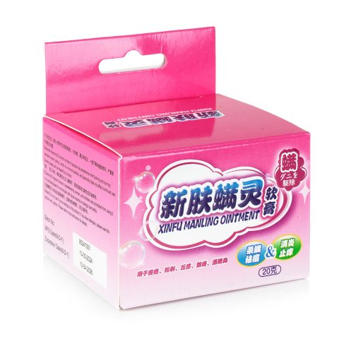 Bác sĩ tư vấn quy trình chuyển tuyến và xin thuốc bảo hiểm y tế cho bệnh nhân