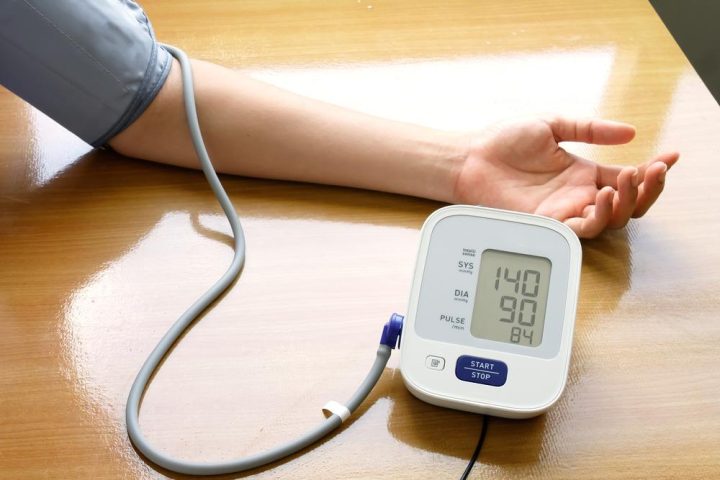 140 90: Hiểu Rõ Huyết Áp Cao và Cách Quản Lý Hiệu Quả