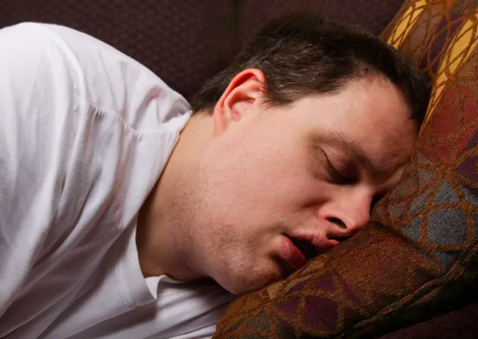 Đối Phó Với Người Ngủ Ngáy: Hướng Dẫn Toàn Diện Từ A Đến Z