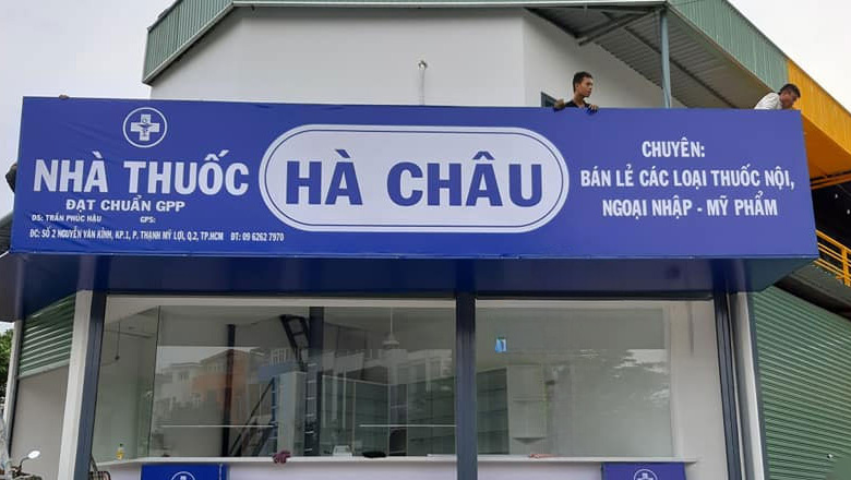 Bảng hiệu nhà thuốc không ghi rõ tên dược sĩ: Quy định và rủi ro