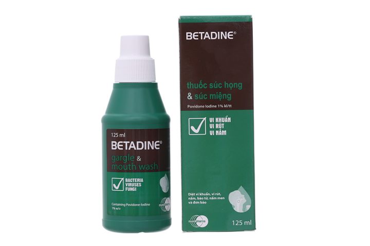 chai thuốc súc miệng Betadine 125ml