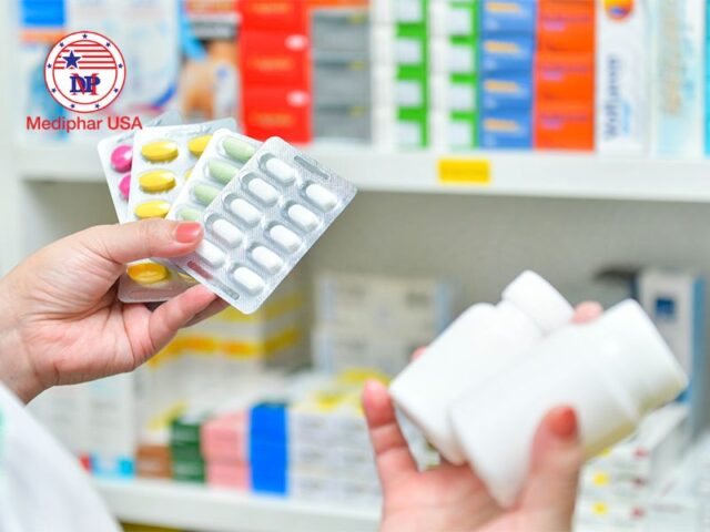 Danh Mục Thuốc Thiết Yếu Trong Trường Học Mới Nhất: Hướng Dẫn