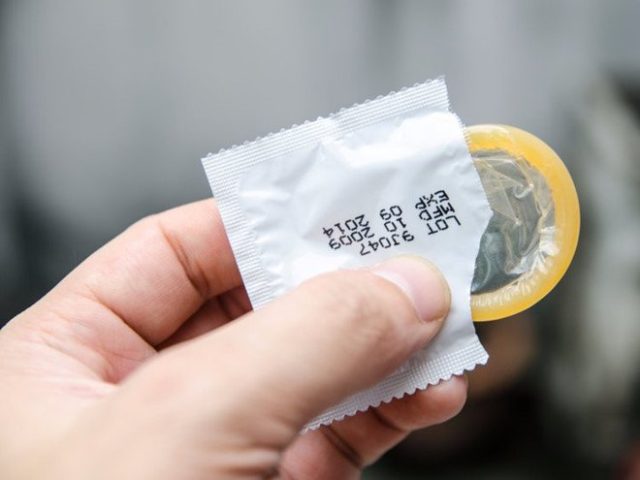 Dị Ứng Bao Cao Su: Nguyên Nhân, Triệu Chứng, Chẩn Đoán Và Cách Phòng Ngừa Hiệu Quả