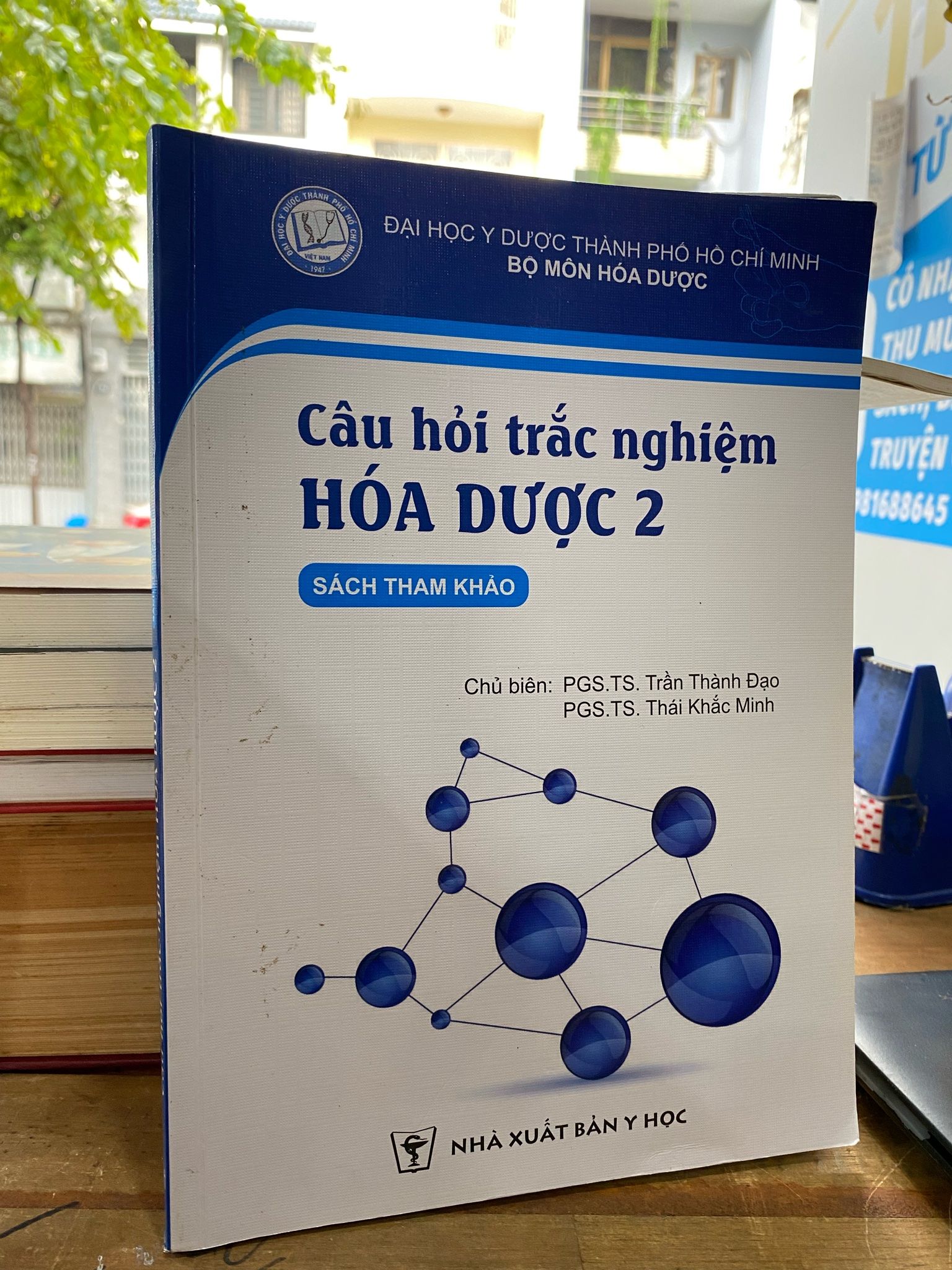 Câu Hỏi Trắc Nghiệm Hóa Dược Về Thuốc Kháng Sinh: Kiến Thức Toàn Diện
