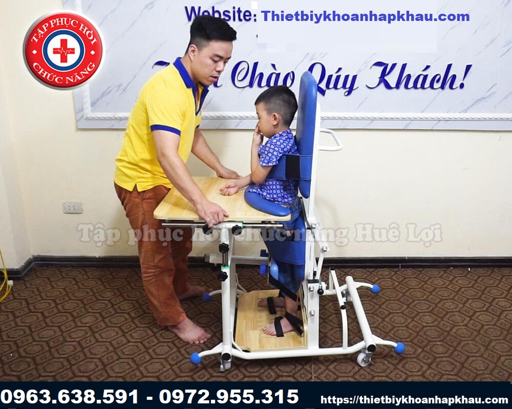 Dụng Cụ Giúp Bé Tập Đứng: Chọn Lựa Và Sử Dụng An Toàn