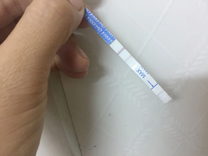 Que Thử Thai Quickstick Có Chính Xác Không? Giải Đáp Chi Tiết