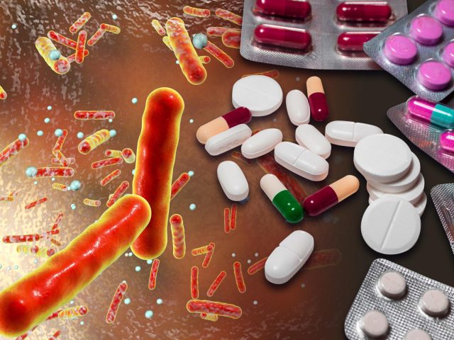Ảnh Hưởng Của Thuốc Kháng Sinh Đến Kết Quả Xét Nghiệm HIV