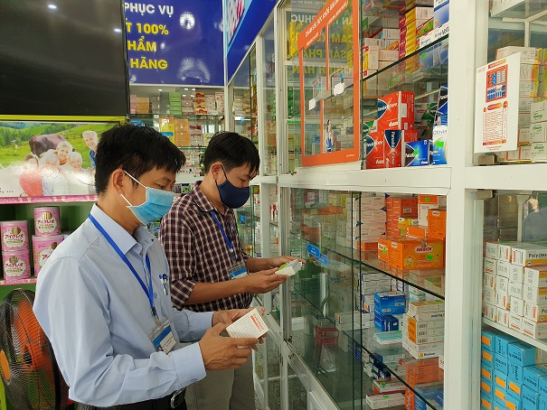 Quy Trình Kiểm Tra Giám Sát Chất Lượng Thuốc: Toàn Diện & Chuyên Sâu