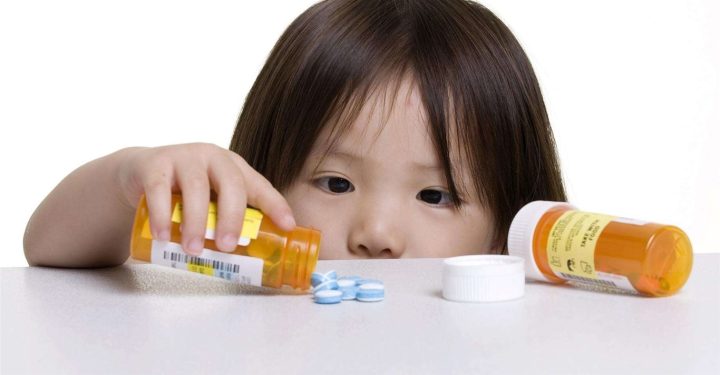 Hướng Dẫn Chi Tiết Sử Dụng Thuốc Cho Trẻ Em An Toàn