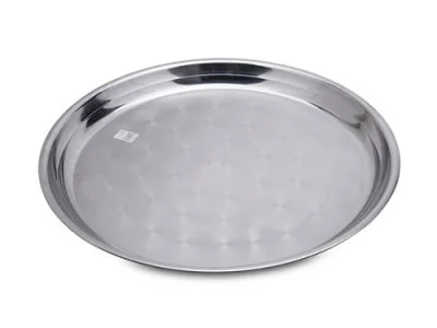 Hình ảnh mâm vành sau xe máy làm từ inox, với thiết kế bền bỉ và hiện đại
