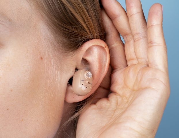 Máy Trợ Thính: Giải Pháp Toàn Diện Để Cải Thiện Thính Giác