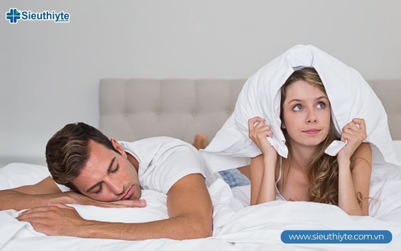 Ngủ Chung Với Người Ngáy: Hướng Dẫn Toàn Diện Để Có Giấc Ngủ Ngon