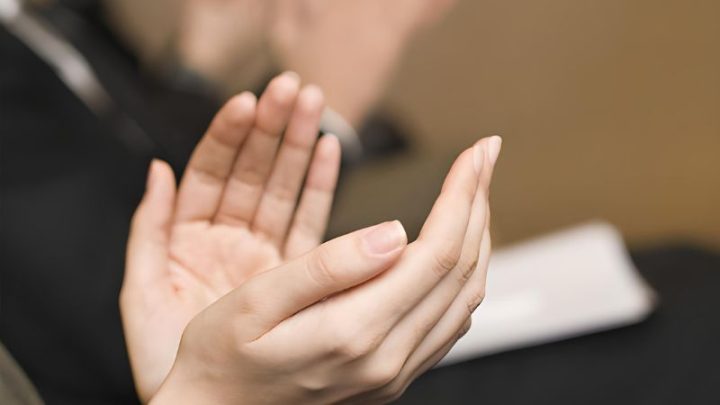 Vỗ Tay: Lợi Ích Sức Khỏe Và Phương Pháp Thực Hiện Hiệu Quả