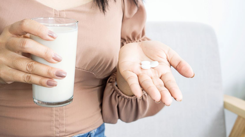 Pha Thuốc Với Sữa Mẹ Cho Bé Uống: Điều Cha Mẹ Cần Biết