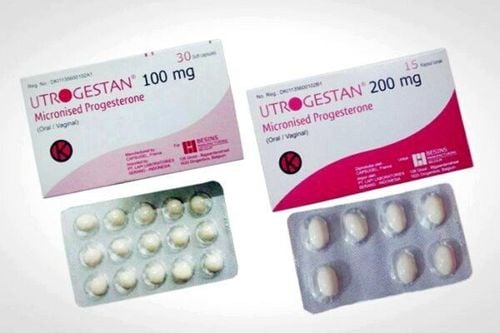 Utrogestan 100mg không được uống cùng lúc với thuốc gì: Hướng dẫn chi tiết an toàn Utrogestan 100mg không được uống cùng lúc với thuốc gì: Hướng dẫn chi tiết an toàn