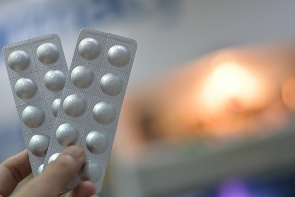 Có Nên Uống Thuốc An Thần Để Chữa Nhức Đầu: Góc Nhìn Y Khoa