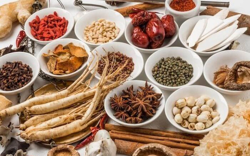 Bài thuốc Đông y chữa đau đầu nửa đầu trái hiệu quả, an toàn