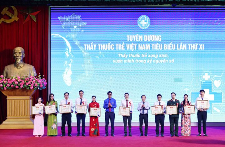 Cách Uống Thuốc Tiêu Sán Cho Trẻ Vào Ban Đêm An Toàn, Hiệu Quả