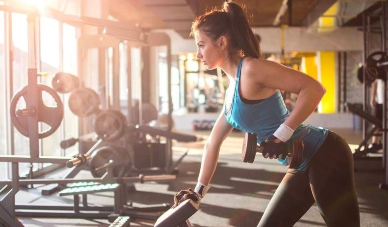 Có Nên Vừa Uống Thuốc Giảm Cân Vừa Tập Gym: Lợi Ích và Rủi Ro Cần Biết